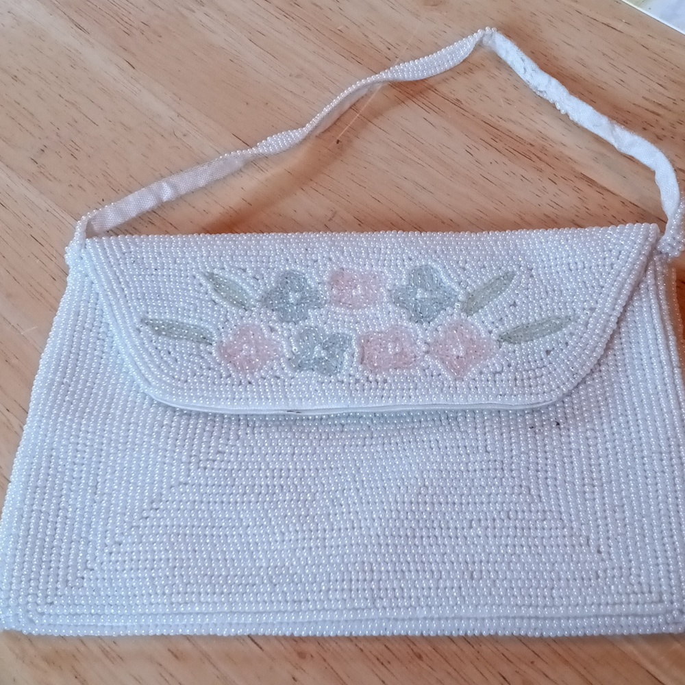 Richere Bag by Walborg Japan.  Beaded bag.
